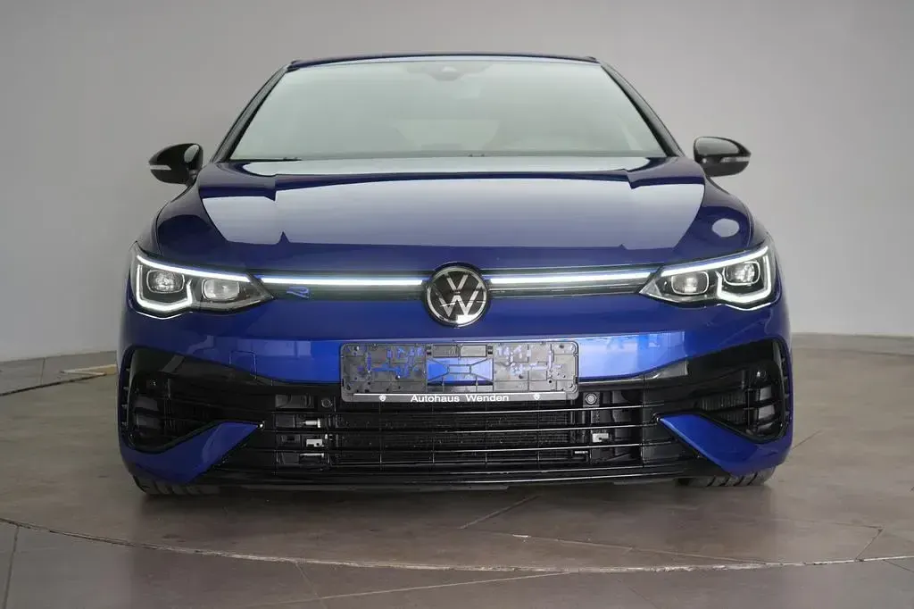 Gebraucht VW Golf VIII R 333 PS (244 kW) 2023 Blau Limousine