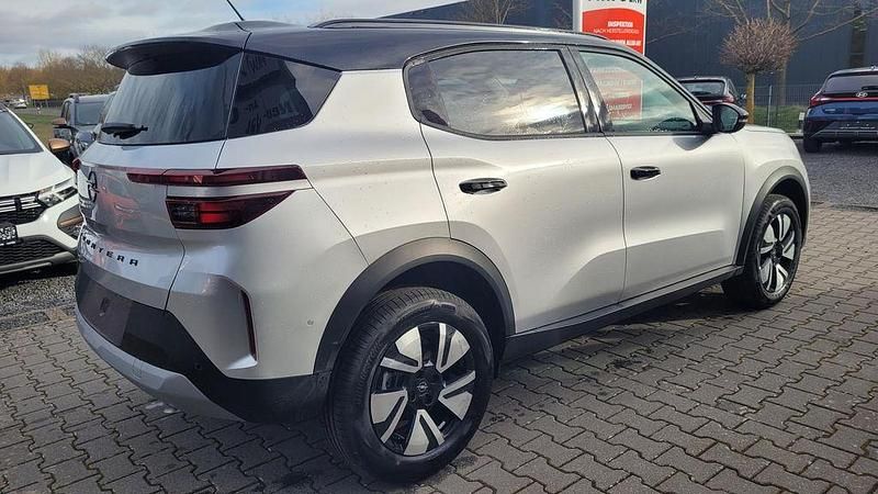 Neu Opel Frontera Ultimate 145 PS (106 kW) 2026 Grün SUV