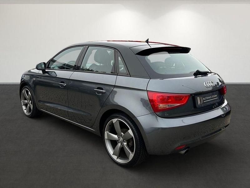 Gebraucht Audi A1 86 PS (63 kW) 2013 Daytonagrau perleffekt (metallic) Kleinwagen