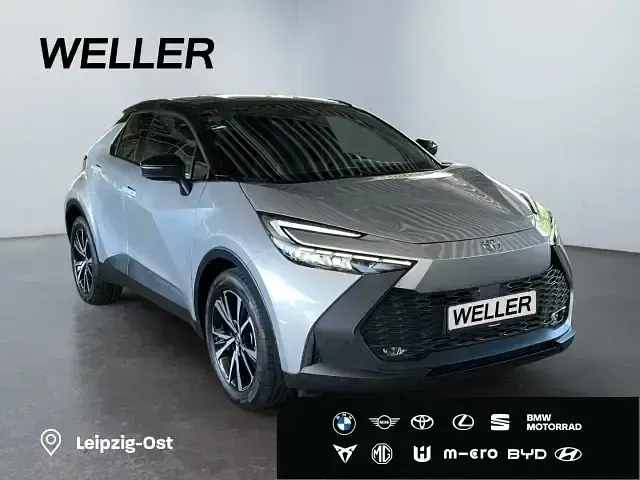 Gebraucht Toyota C-HR Team 140 PS (102 kW) 2024 Shimmering silver metallic SUV
