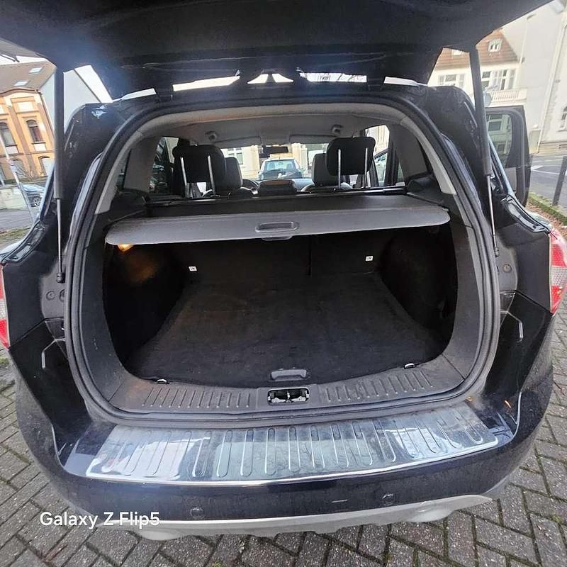 Gebraucht Ford Kuga Titanium 140 PS (102 kW) 2011 Pantherschwarz metallic SUV