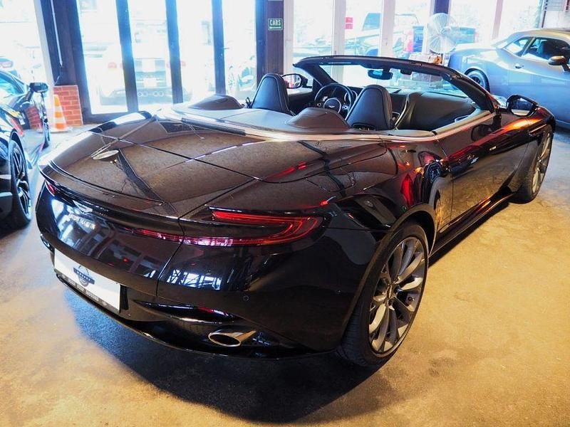 Gebraucht Aston Martin DB11 510 PS (375 kW) 2018 Schwarz Cabrio