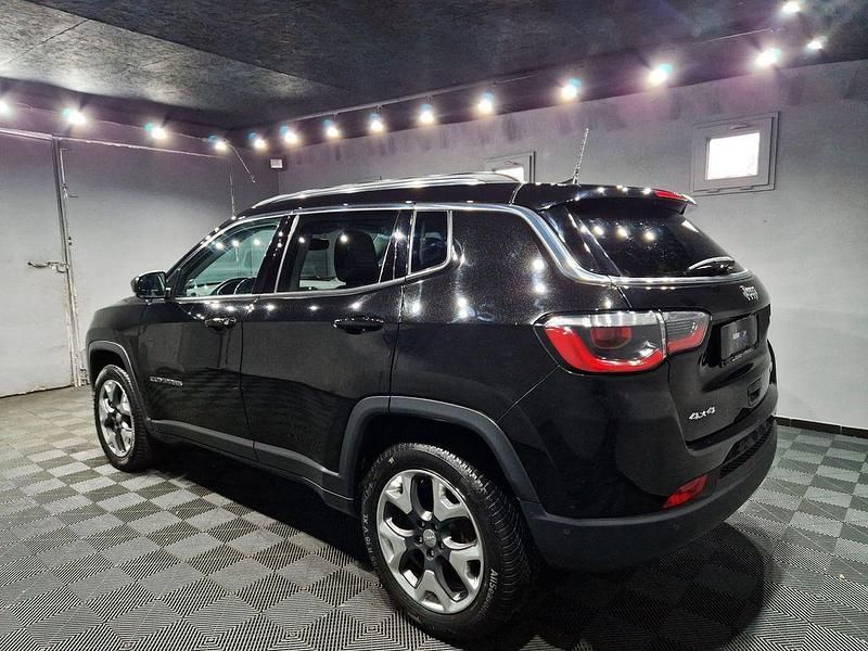 Gebraucht Jeep Compass Limited 170 PS (125 kW) 2018 Diamond black crystal p/c SUV