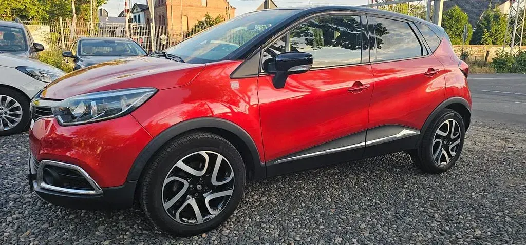 Gebraucht Renault Captur 120 PS (88 kW) 2015 Rot SUV
