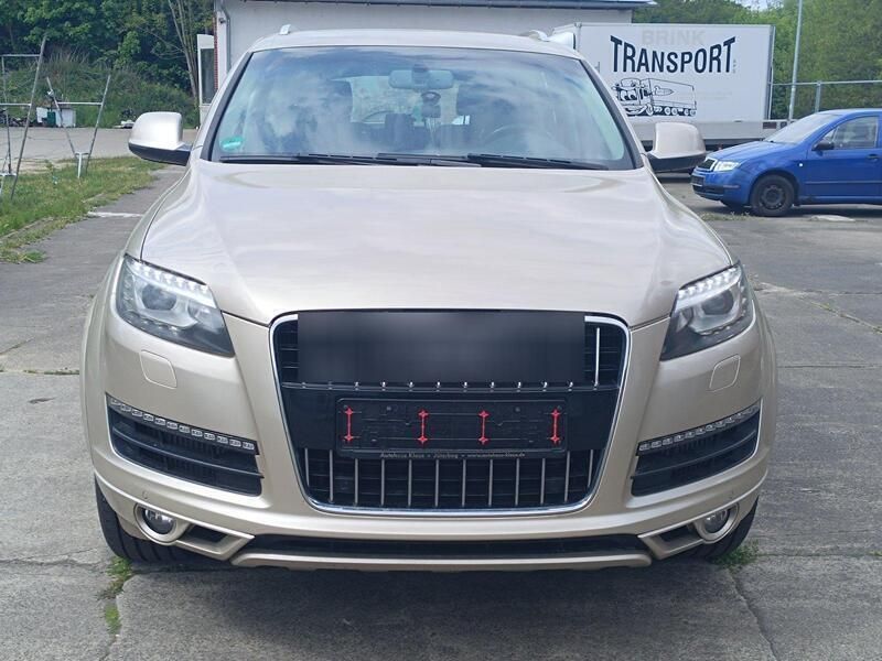 Beige Gebraucht 2012 Audi Q7 SUV | 18.000 € (Guter Preis) - Bild 1/4
