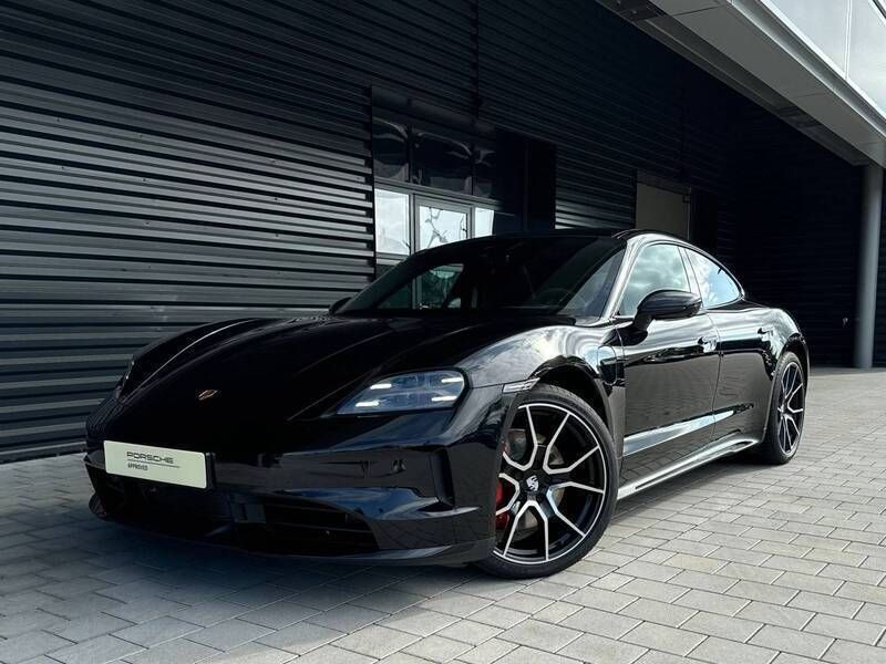 Tiefschwarzmetallic Gebraucht 2024 Porsche Taycan 4S Limousine | 124.189 € - Bild 1/4