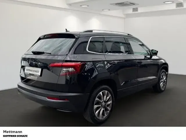 Gebraucht Skoda Karoq 150 PS (110 kW) 2022 Schwarz SUV