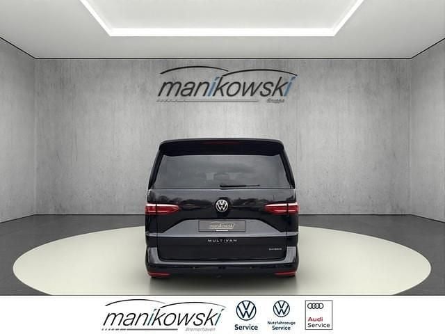 Gebraucht VW Multivan 150 PS (110 kW) 2022 Schwarz Van