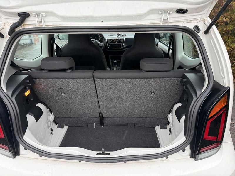 Gebraucht VW up! 60 PS (44 kW) 2019 Weiß Kleinwagen
