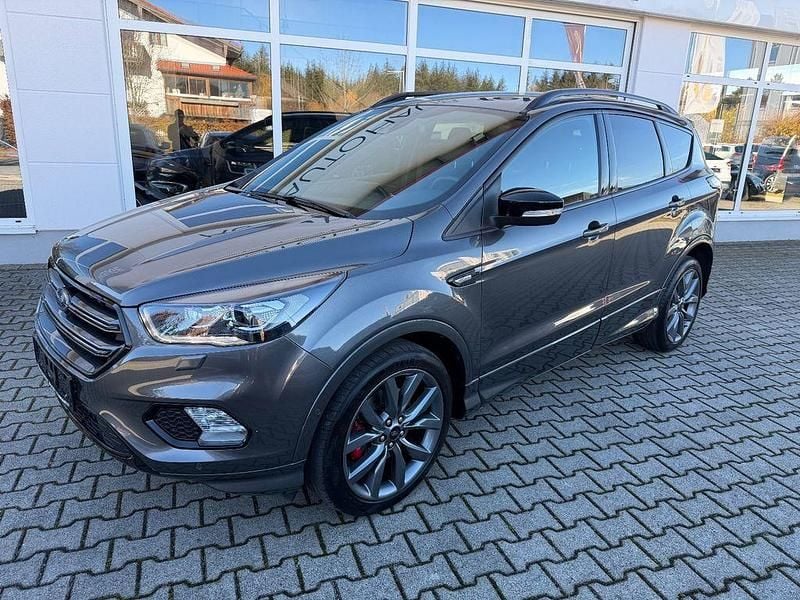 Grau Gebraucht 2019 Ford Kuga ST-Line SUV | 11.999 € (Superpreis) - Bild 1/4