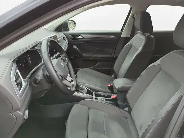 Gebraucht VW T-Roc Style 150 PS (110 kW) 2023 Schwarz SUV