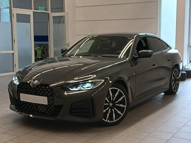 Grau Gebraucht 2024 BMW 420 Gran Coupé M Sport Coupé | 40.000 € (Superpreis) - Bild 1/4