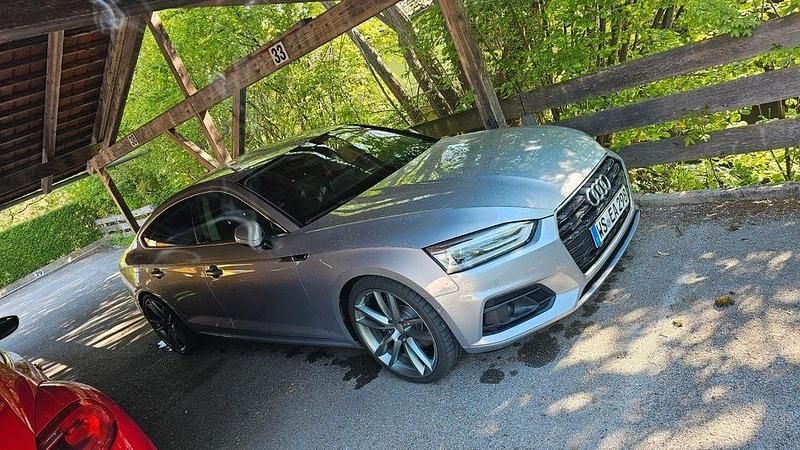 Silber Gebraucht 2018 Audi A5 Sportback Limousine | 21.400 € (Superpreis) - Bild 1/4