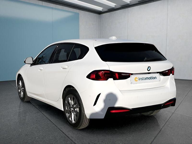 Nowe BMW 116 122 KM (89 kW) 2025 Biały Hatchback