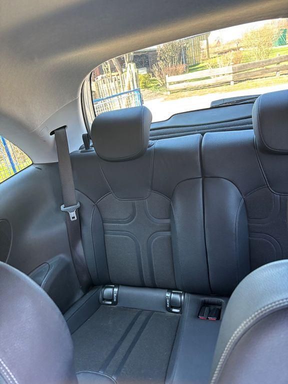 Gebraucht Opel Adam 87 PS (63 kW) 2015 Schwarz Kleinwagen