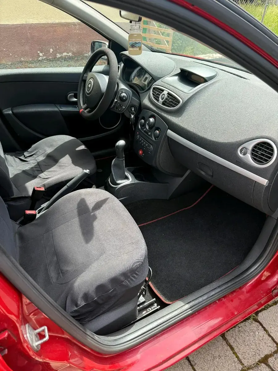 Gebraucht Renault Clio 101 PS (74 kW) 2008 Rot Kombi