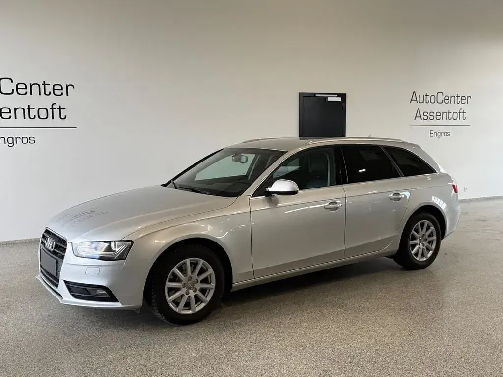 Gebraucht Audi A4 170 PS (125 kW) 2013 Silber Kombi
