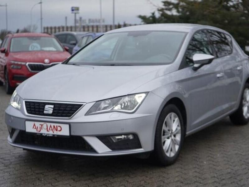 Gebraucht Seat Leon Style 131 PS (96 kW) 2019 Silber Limousine