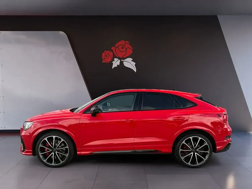 Gebraucht Audi RS Q3 Sportback Premium 400 PS (294 kW) 2024 Individuallackierungen audi exclusive SUV