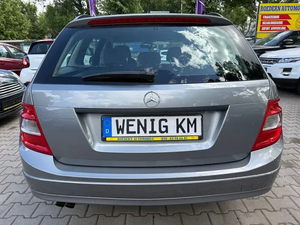 Gebraucht Mercedes C180 156 PS (114 kW) 2008 Palladiumsilber Kombi
