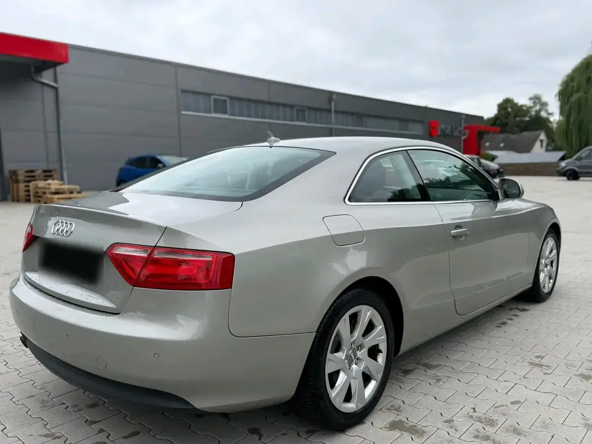 Gebraucht Audi A5 180 PS (132 kW) 2009 Grau Coupé