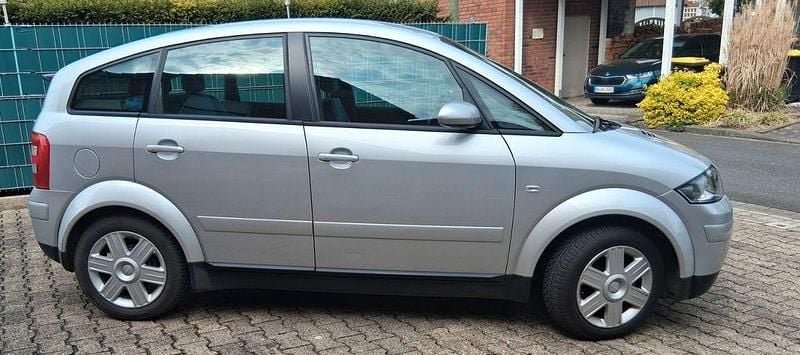 Gebraucht Audi A2 75 PS (55 kW) 2004 Silber Kleinwagen