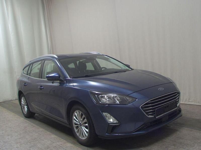 Gebraucht Ford Focus Titanium 125 PS (91 kW) 2021 Blau Kombi