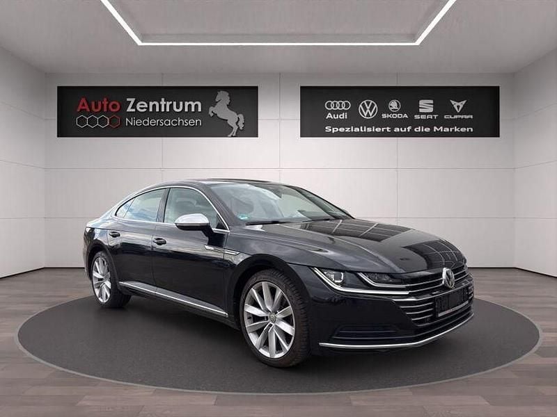 Gebraucht VW Arteon Elegance 190 PS (139 kW) 2018 Deep black pearlescent Limousine