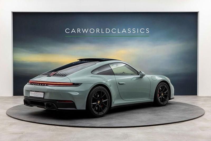 Gebraucht Porsche 911 Carrera S Chrono 480 PS (353 kW) 2025 Grün Coupé