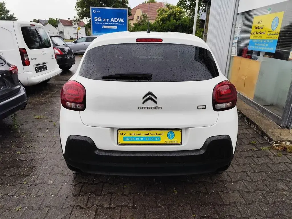 Gebraucht Citroën C3 Shine 102 PS (75 kW) 2021 Weiß Kleinwagen