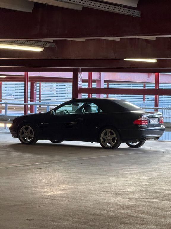 Gebraucht Mercedes CLK320 Elegance 218 PS (160 kW) 2000 Schwarz Cabrio
