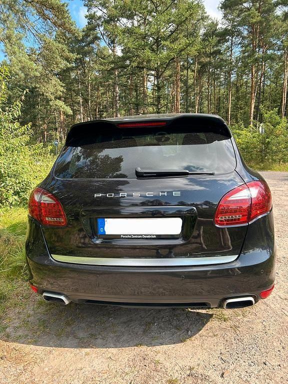 Gebraucht Porsche Cayenne 241 PS (177 kW) 2010 Schwarz SUV