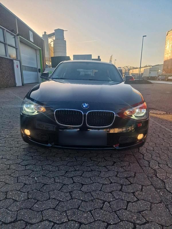 Gebraucht BMW 116 136 PS (100 kW) 2014 Schwarz Kleinwagen