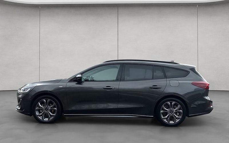 Gebraucht Ford Focus ST-Line X 155 PS (114 kW) 2024 Grau Kombi