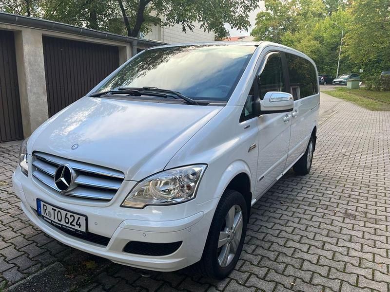 Weiß Gebraucht 2013 Mercedes Viano Van / Kleinbus | 18.000 € (Fairer Preis) - Bild 1/4