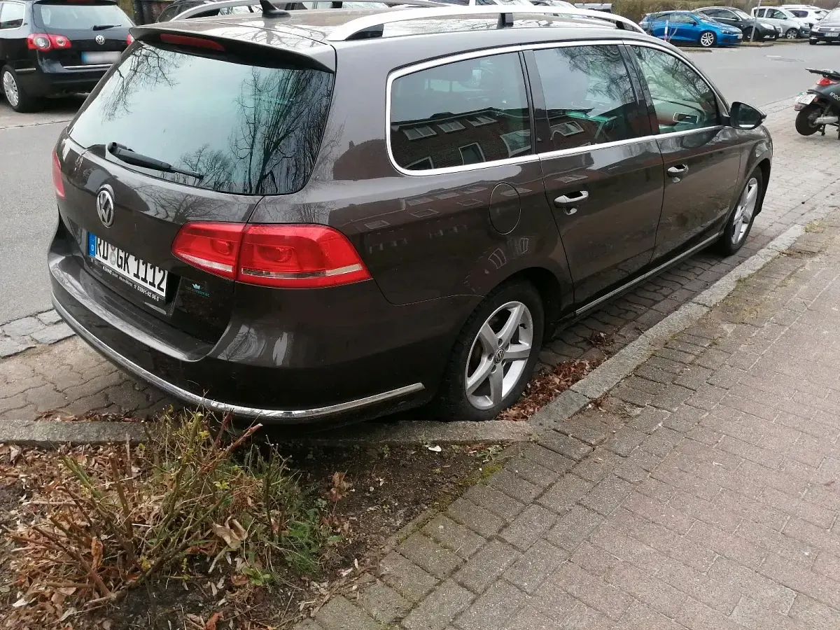 Gebraucht VW Passat 177 PS (130 kW) 2014 Braun Kombi