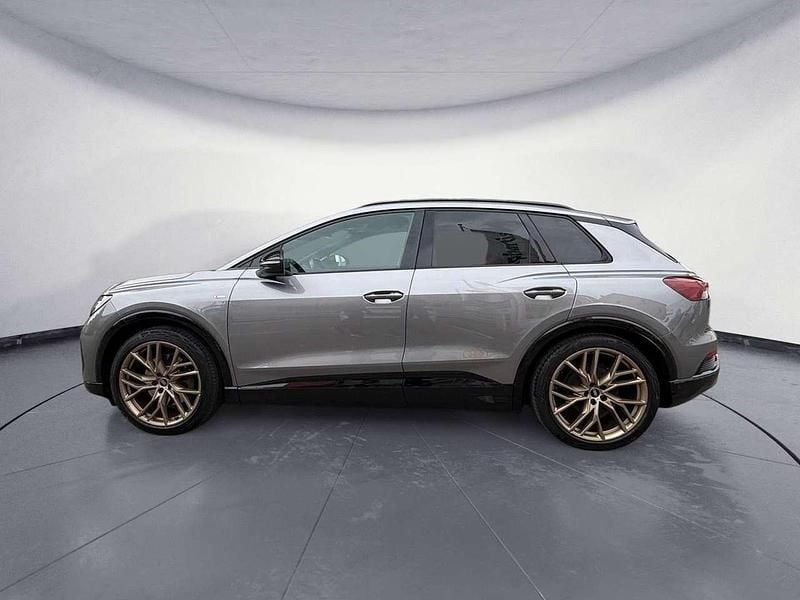 Gebraucht Audi Q4 e-tron Ambiente 194 kW (265 PS) 2023 Grau SUV
