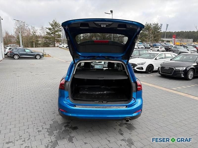 Gebraucht Ford Focus Vignale 155 PS (114 kW) 2023 Dynamicblue metallic Kombi