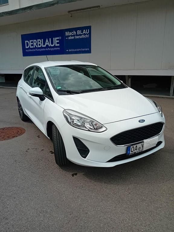 Weiß Gebraucht 2019 Ford Fiesta Trend Kleinwagen | 9.100 € (Guter Preis) - Bild 1/4