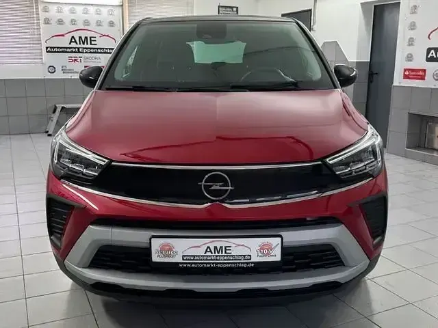 Gebraucht Opel Crossland Design & Tech 131 PS (96 kW) 2023 Rot SUV