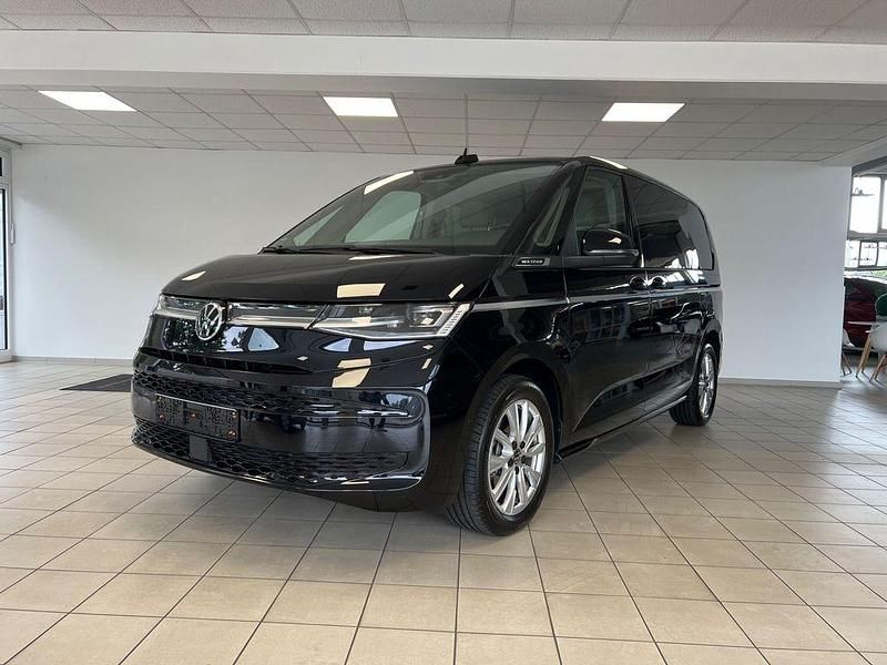 Gebraucht VW Multivan Style 150 PS (110 kW) 2024 Deep black perleffekt Van