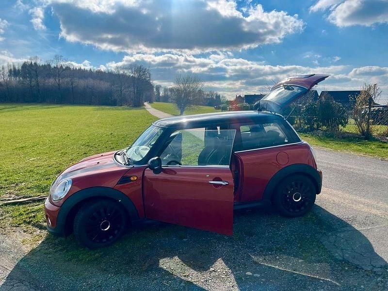Gebraucht Mini Cooper 122 PS (89 kW) 2012 Orange Kleinwagen