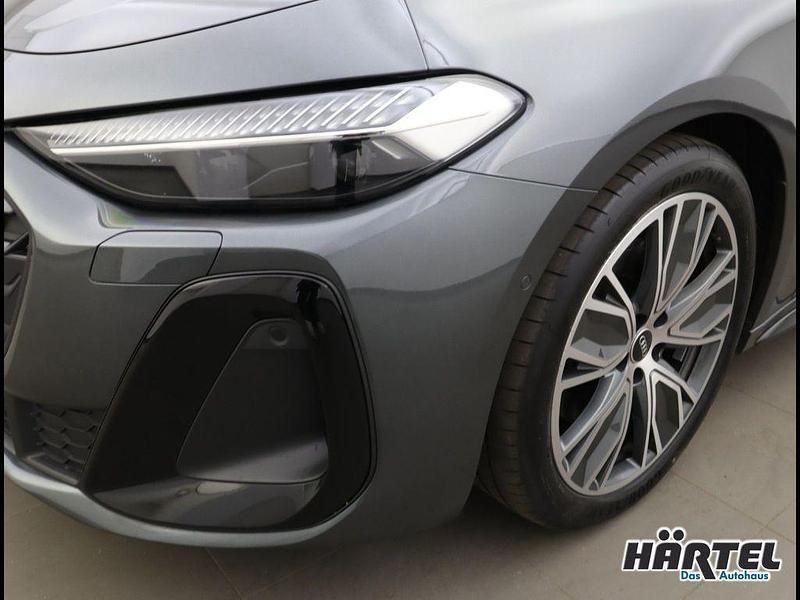 Gebraucht Audi A5 S-Line 204 PS (150 kW) 2025 Daytonagrau perleffekt (grey), pearl effect Coupé