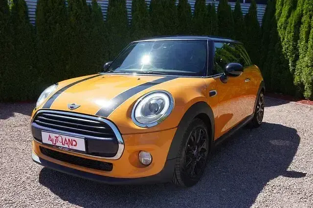 Gebraucht Mini Cooper 136 PS (100 kW) 2016 Orange Kleinwagen