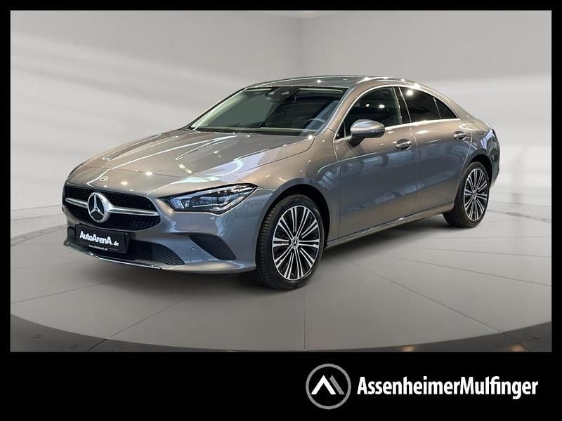 Metalliclack mountaingrau Gebraucht 2022 Mercedes CLA250e Progressive Limousine | 28.950 € (Superpreis) - Bild 1/4