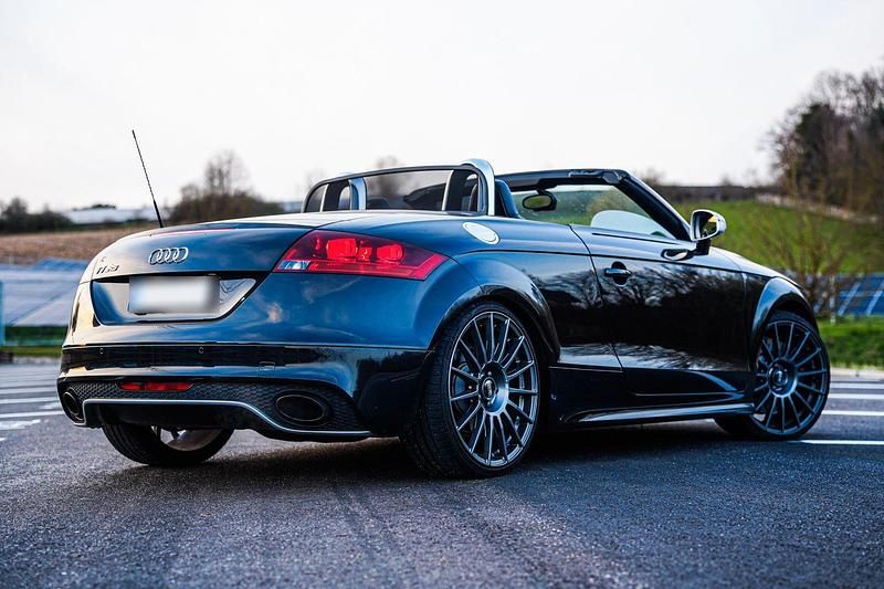 Usata Audi TT RS Performance 340 CV (250 kW) 2011 Nero Cabrio