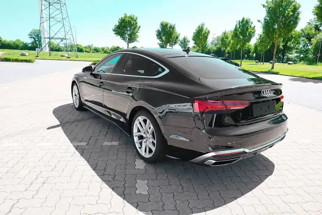 Gebraucht Audi A5 Sportback S-Line 190 PS (139 kW) 2020 Schwarz Kleinwagen