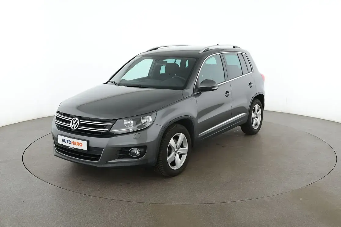 Gebraucht VW Tiguan LOUNGE 122 PS (89 kW) 2015 SUV