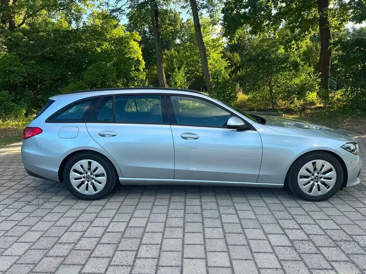 Gebraucht Mercedes C200 163 PS (119 kW) 2022 Silber Kombi