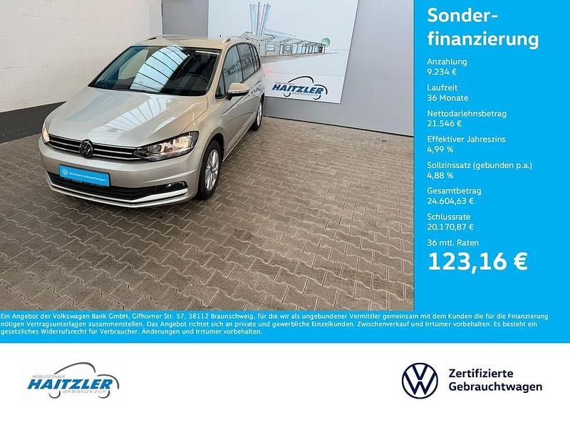 Grau Gebraucht 2023 VW Touran Move Van / Kleinbus | 30.780 € (Guter Preis) - Bild 1/4